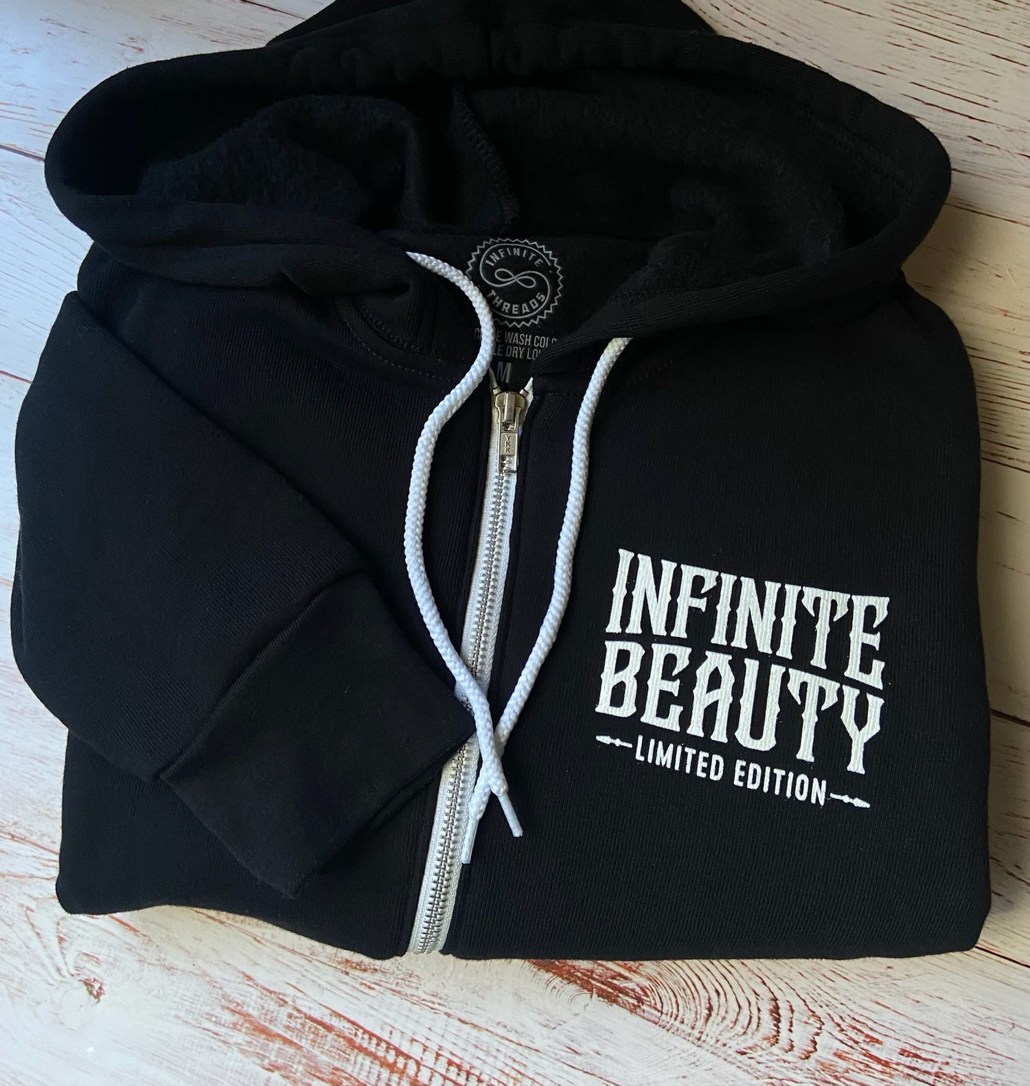 Infinite Beauty LE
